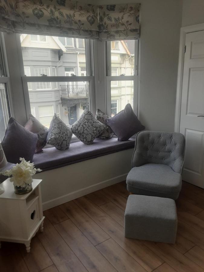 Esplanade Seaside View Apartment Porthcawl Exterior foto
