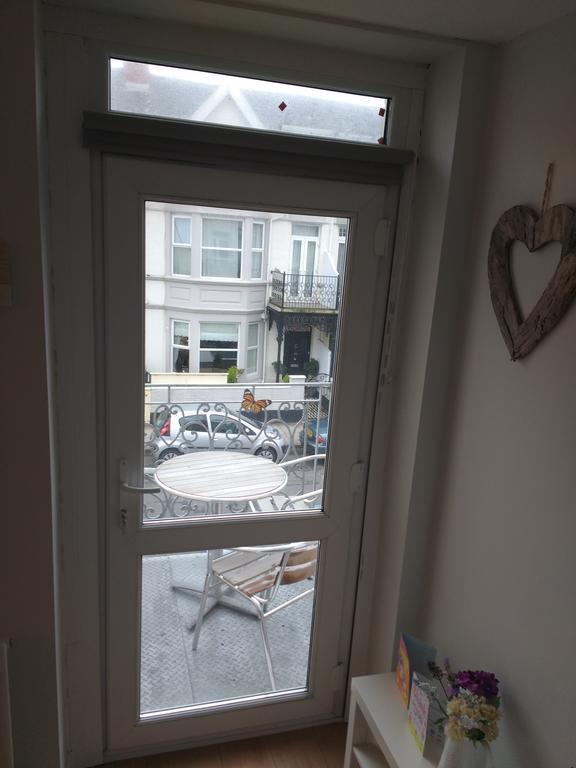 Esplanade Seaside View Apartment Porthcawl Exterior foto